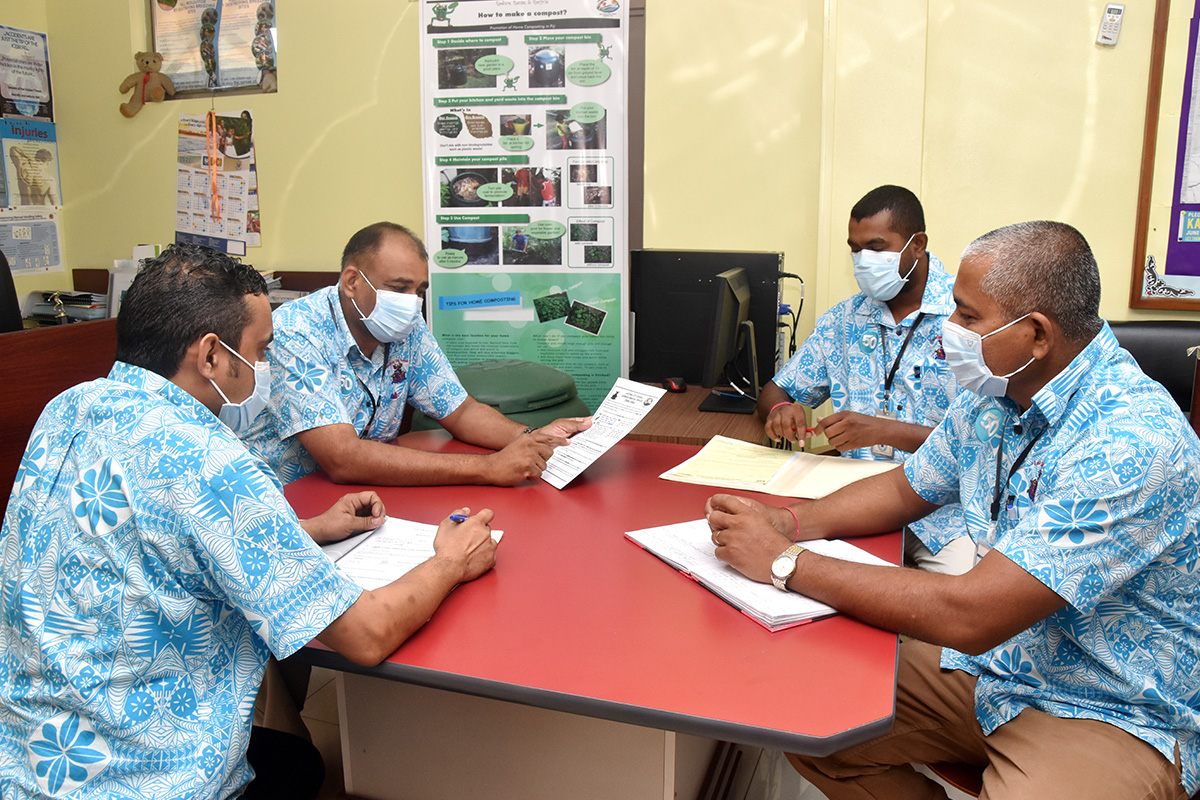 service-dept32